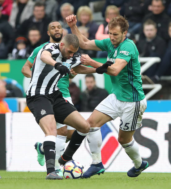 合作帮助英 合作帮助英